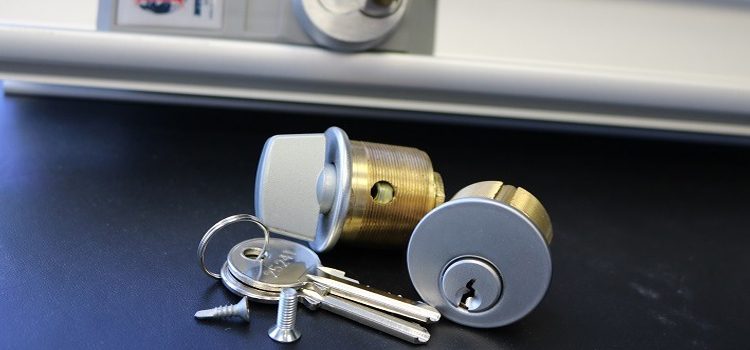Commercial Lock Installation Dixon